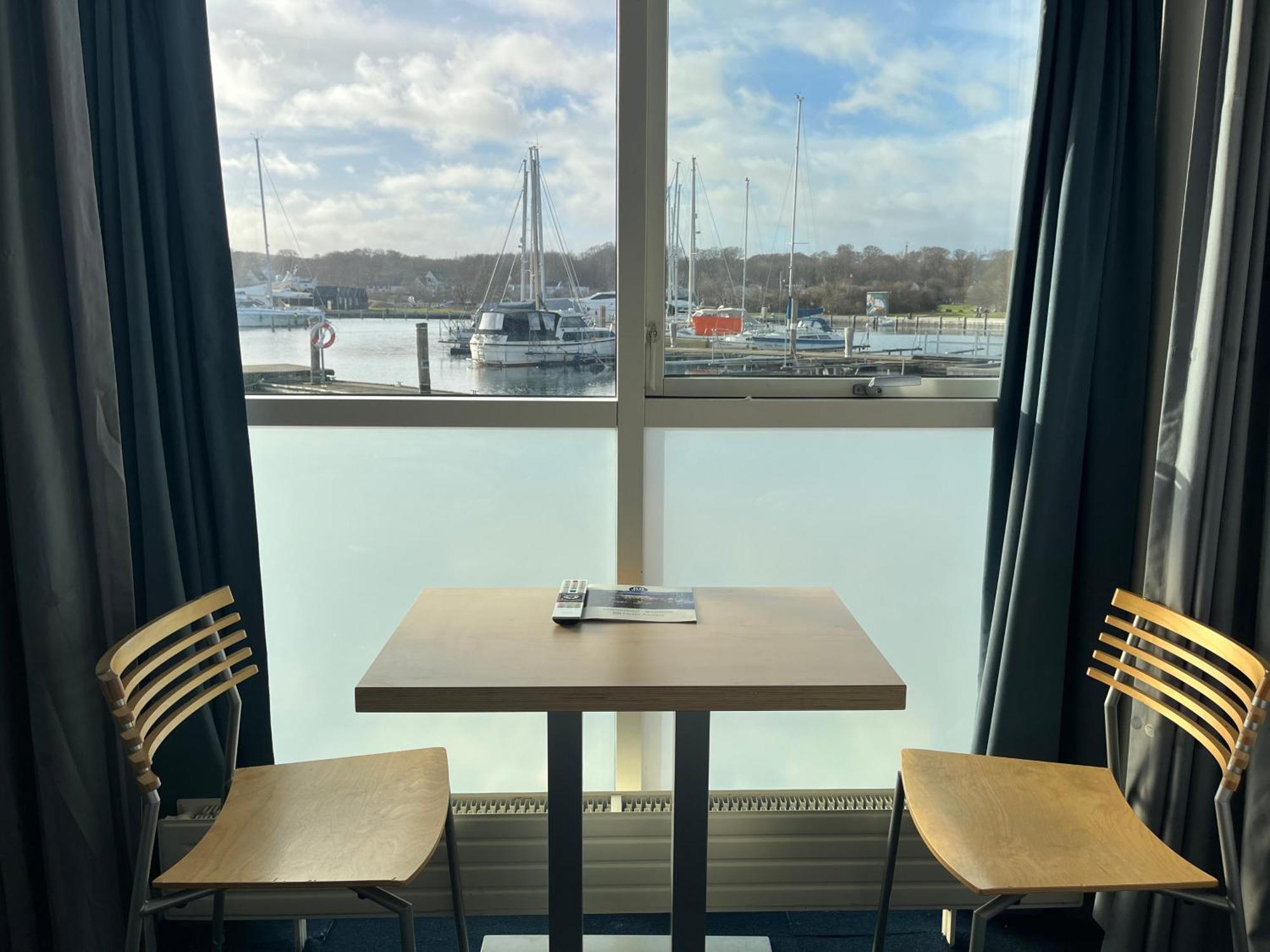 Bb-Hotel Aarhus Havnehotellet Exteriör bild